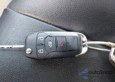 2023 Ford Transit-250 z USA, uszkodzony, nr VIN 1FTBR2C84PKB38411